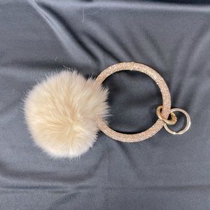 Fur Pom Pom keychain